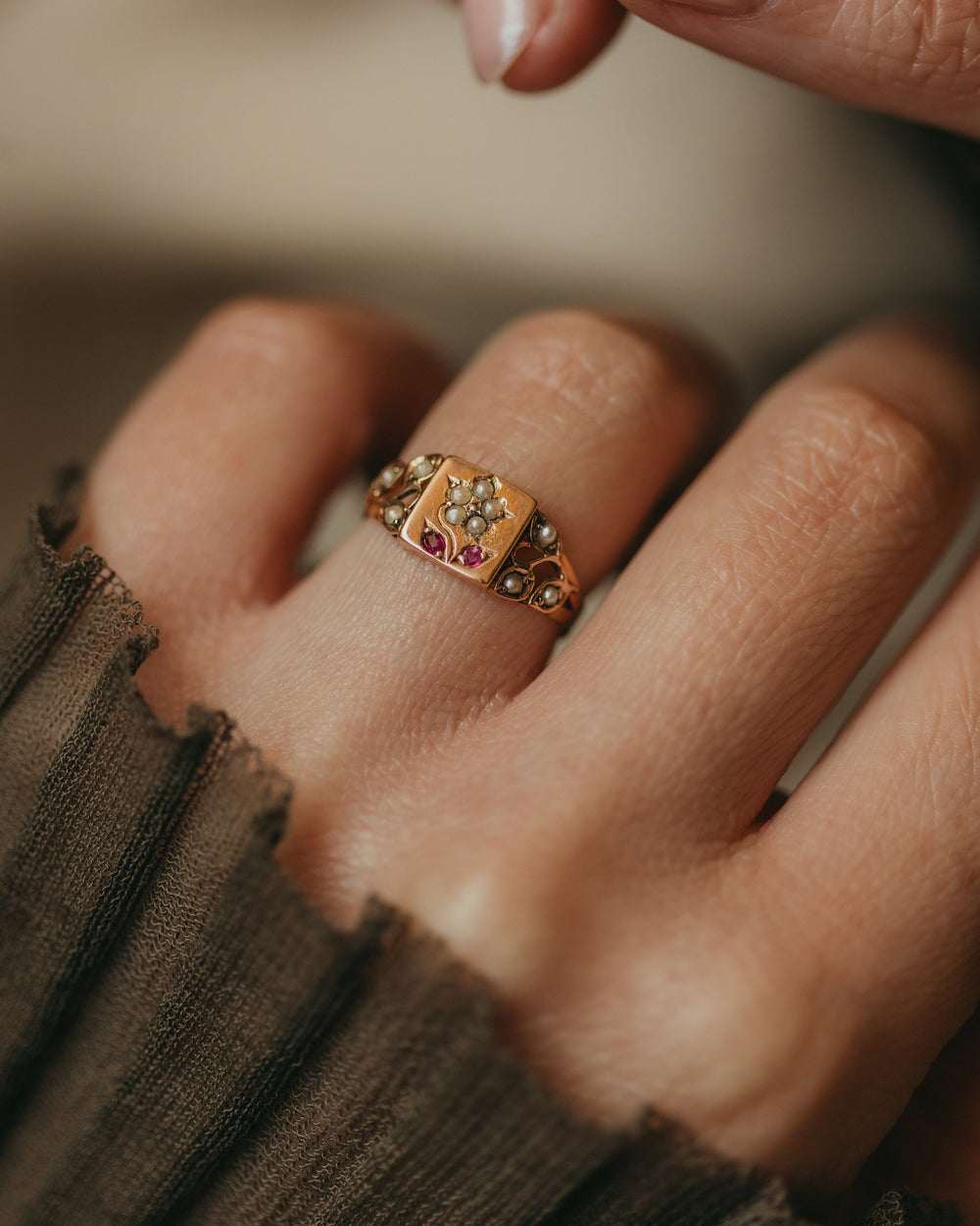Max 1879 Antique 15ct Gold Pearl & Ruby Forget-Me-Not Ring