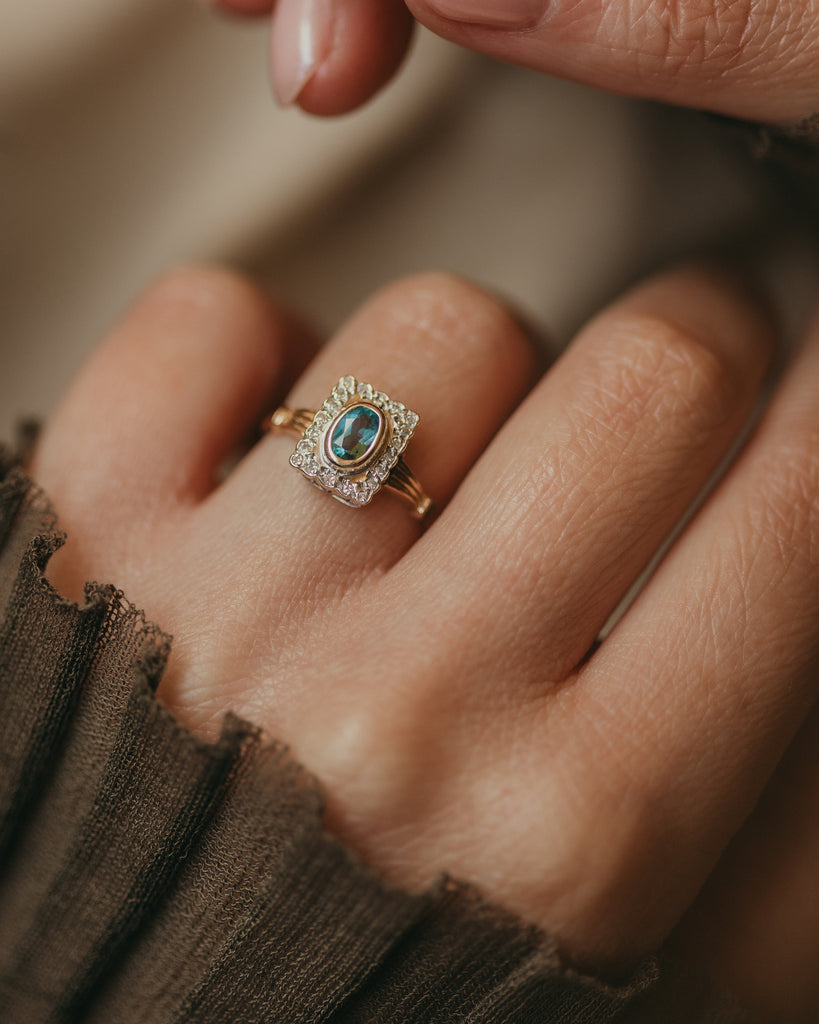 Beryl 1988 Vintage 9ct Gold Blue Topaz & Diamond Cluster Ring