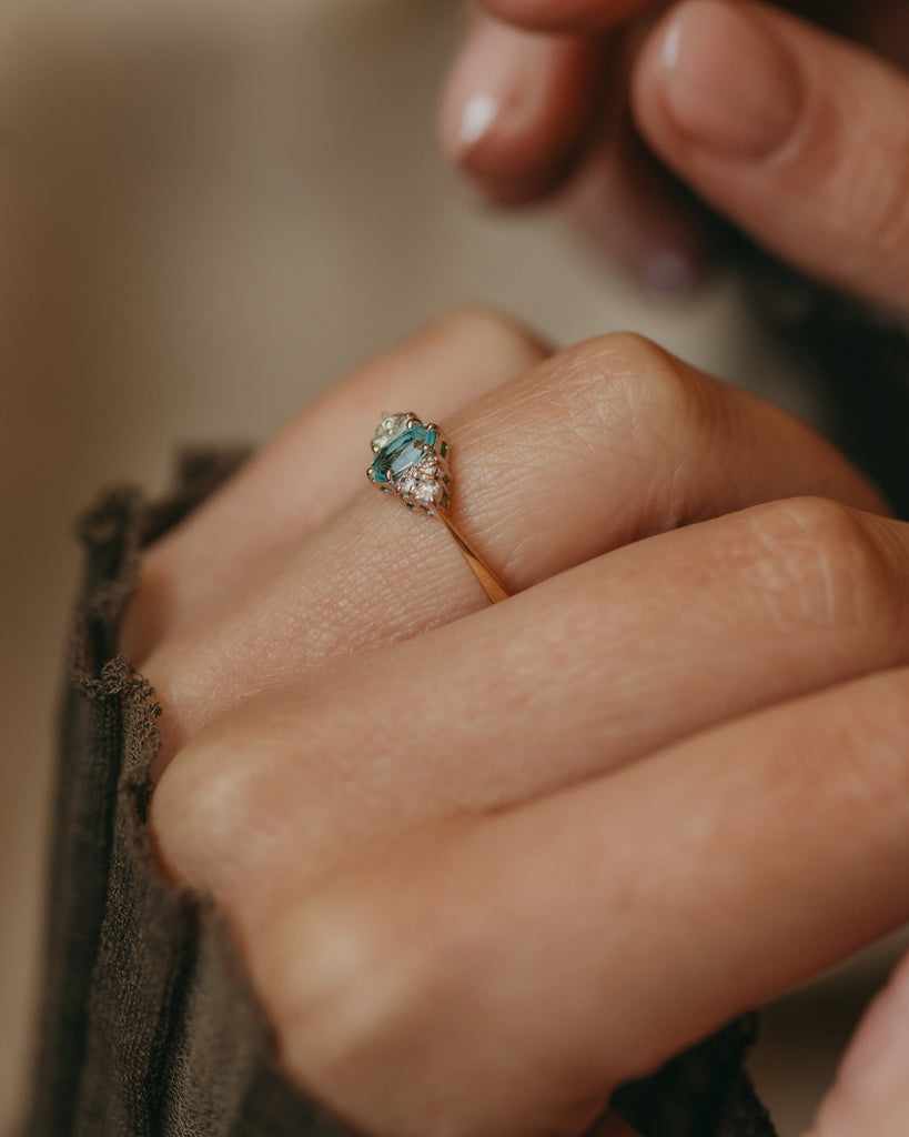 Georgina 1989 Vintage 9ct Gold Aquamarine & Diamond Seven Stone Ring