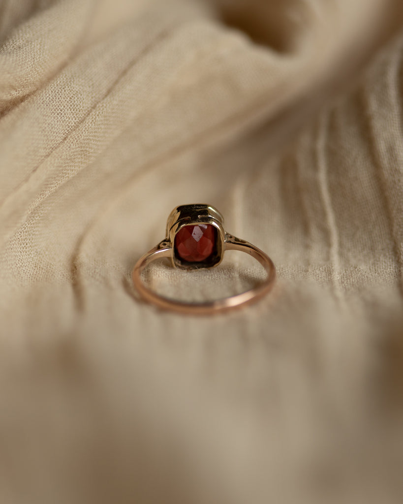 Ophelia Antique 9ct Gold Garnet Single Stone Ring