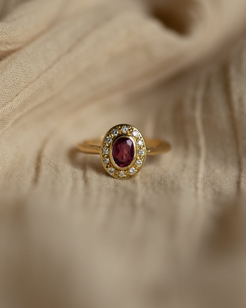 Agatha 1987 Vintage 18ct Gold Pink Tourmaline & Diamond Cluster Ring