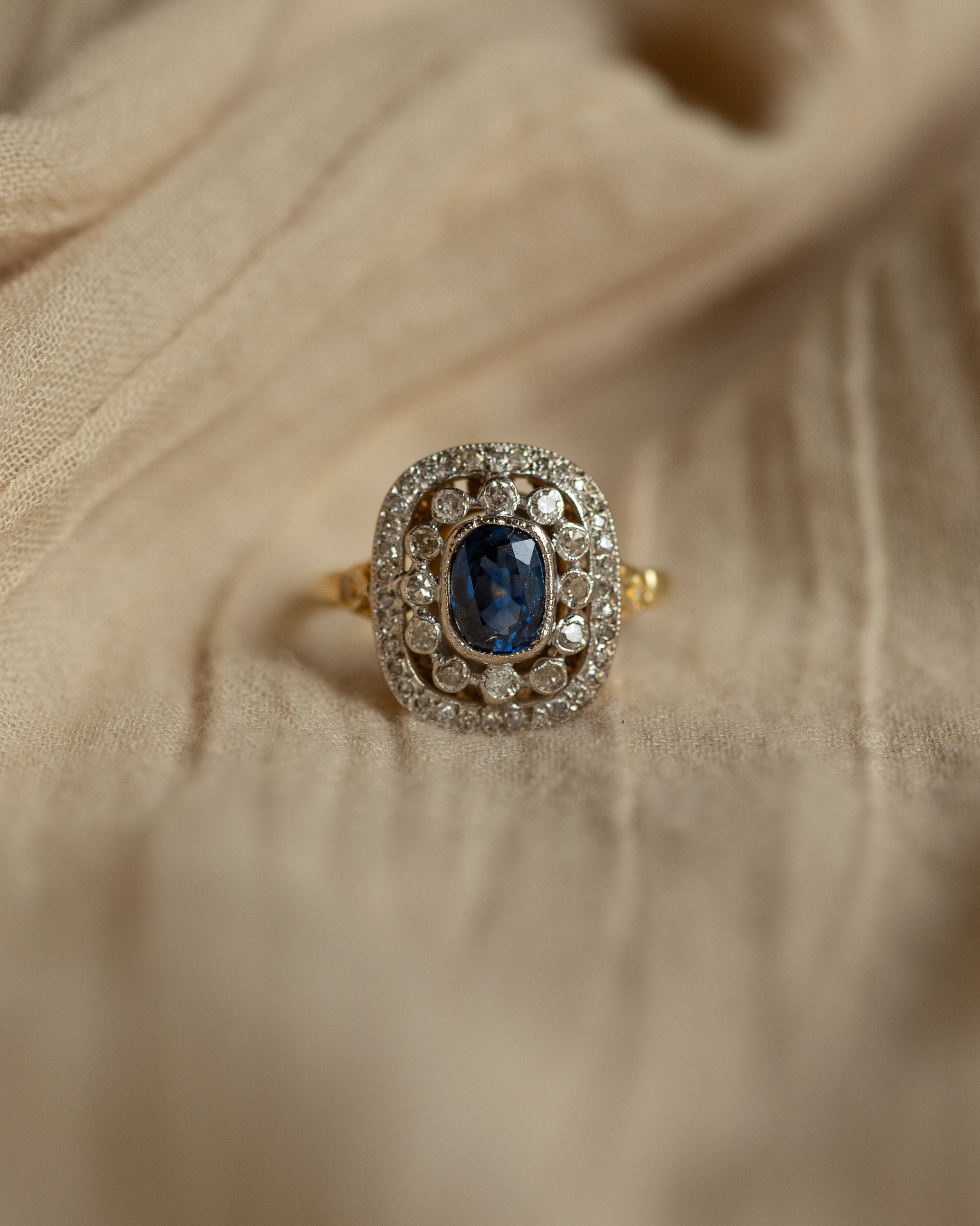 Seraphina Antique Art Deco 18ct Gold Sapphire & Diamond Cluster Ring