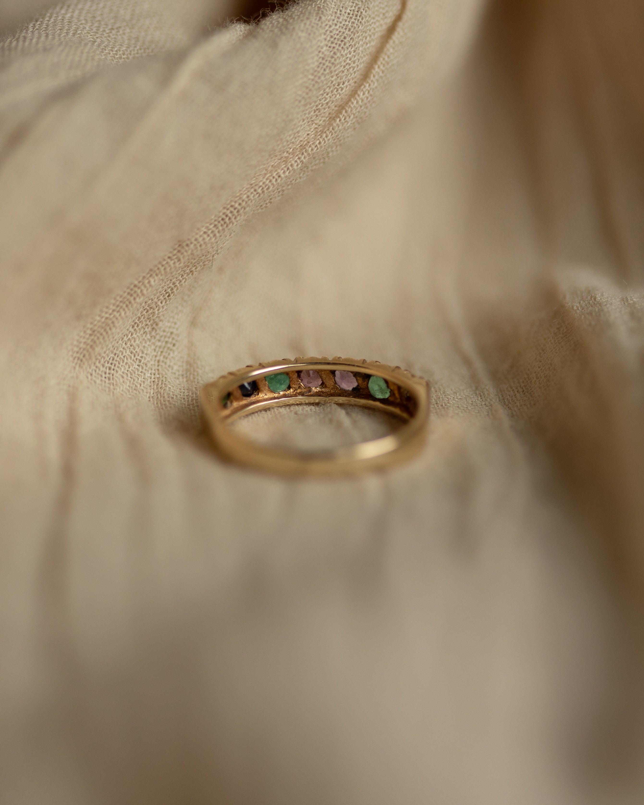 Polly 1988 Vintage 9ct Gold Acrostic Dearest Half Eternity Ring