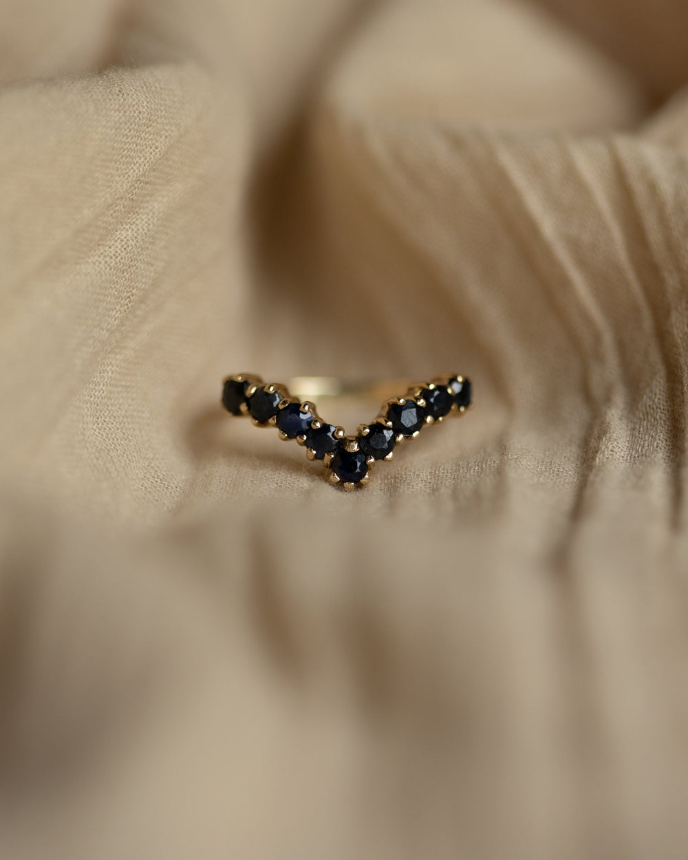 Sadie 1981 Vintage 9ct Gold Sapphire Wishbone Half Eternity Ring