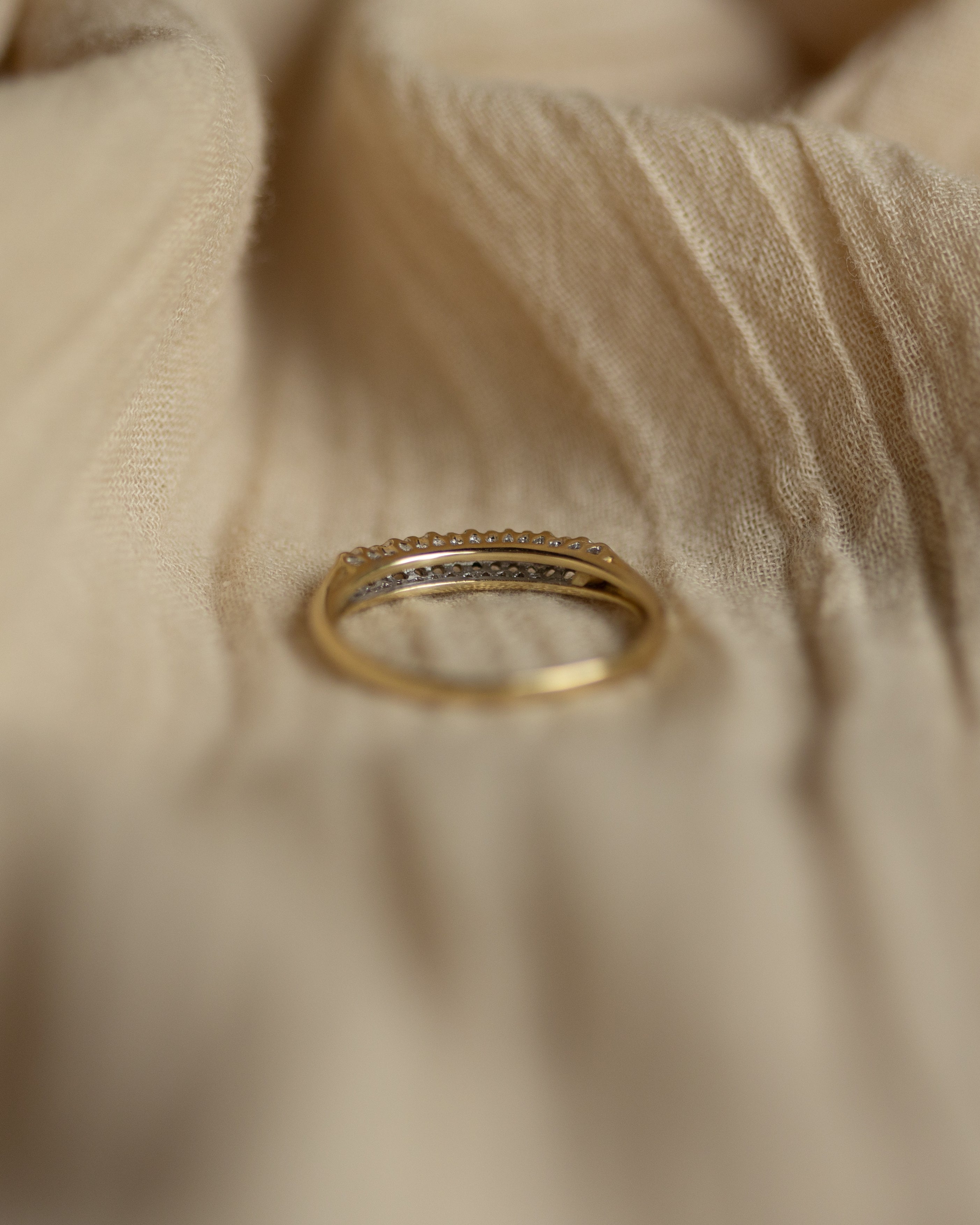 Unity Vintage 9ct Gold Diamond Half Eternity Ring