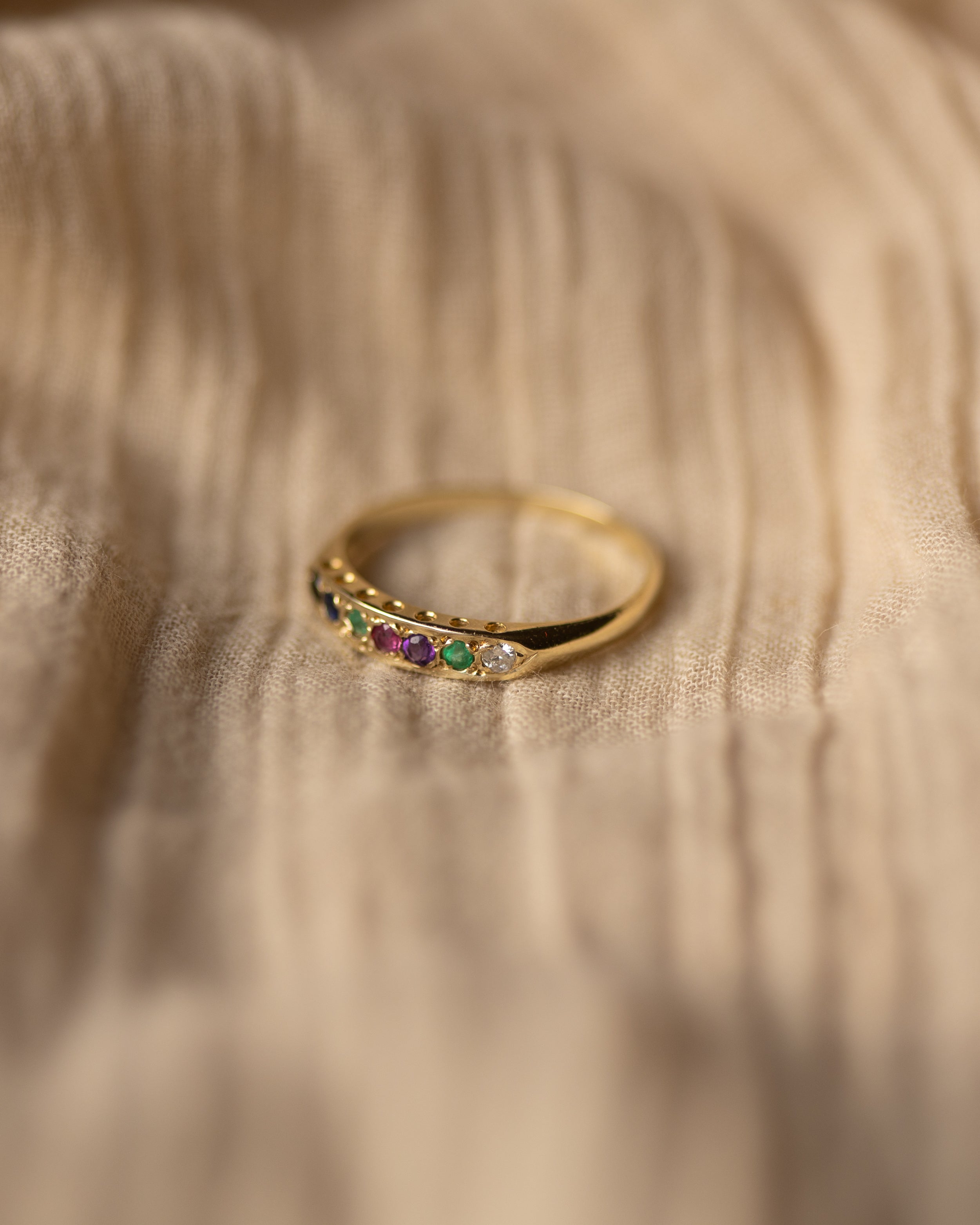 Sadie 1987 Vintage 9ct Gold Dearest Half Eternity Ring