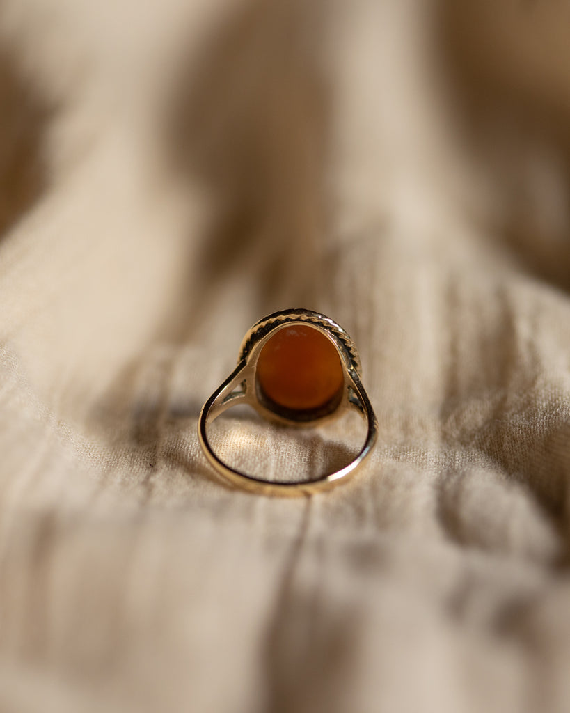 Eleanora 1966 Vintage 9ct Gold Cameo Ring