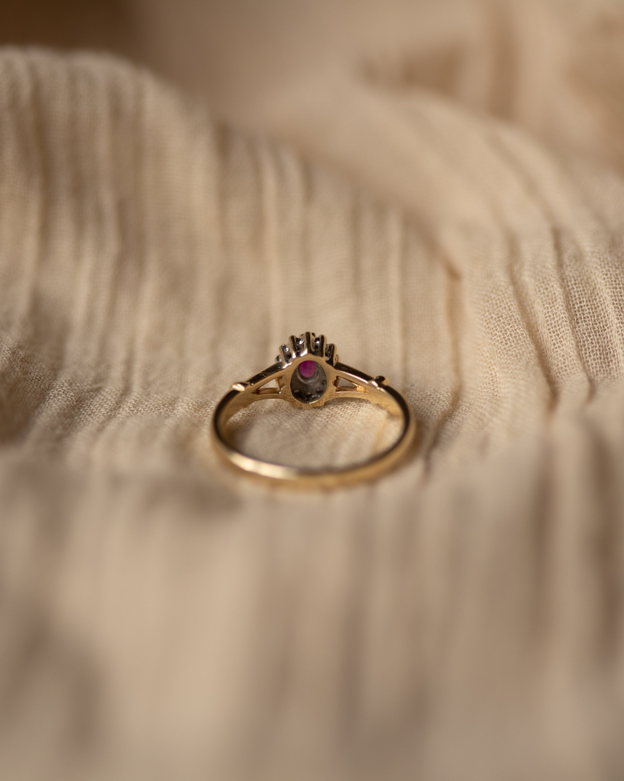 Birdie Vintage 9ct Gold Ruby & Diamond Cluster Ring