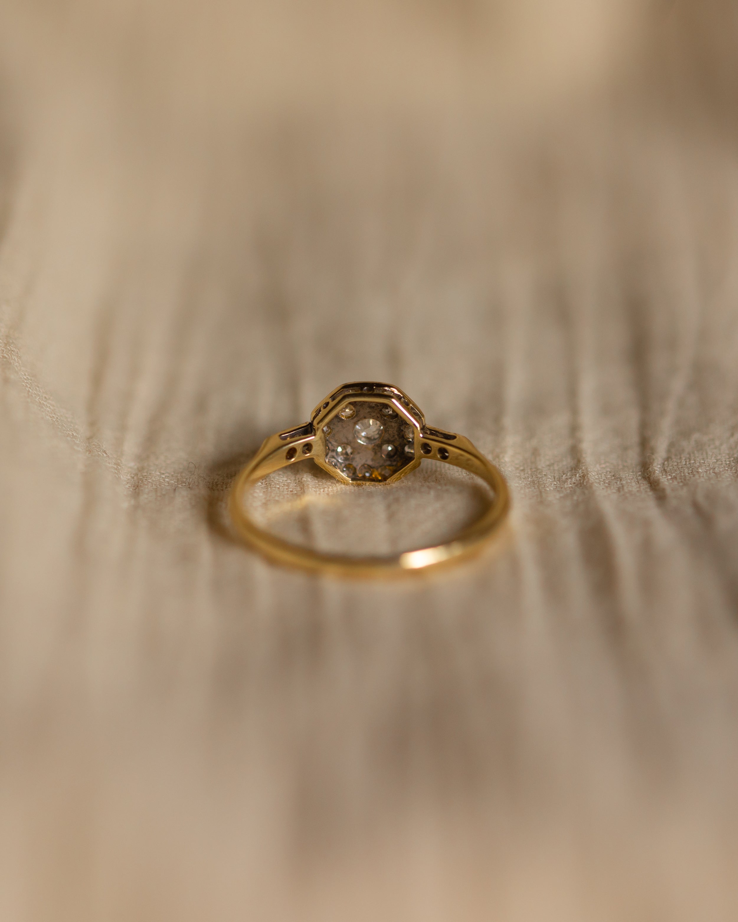 Daphne Antique Art Deco 18ct Gold Diamond Ring