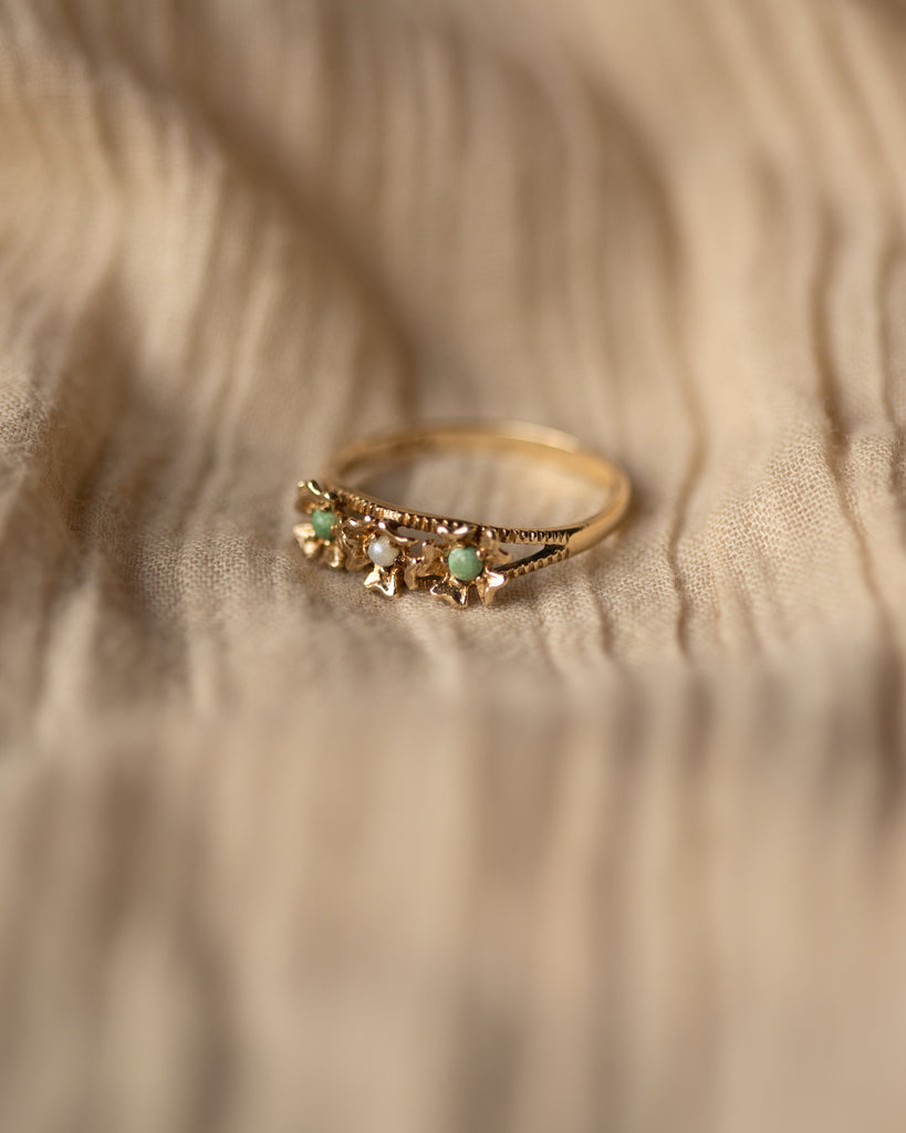 Gretchen 1969 Vintage 9ct Gold Pearl & Turquoise Flower Ring