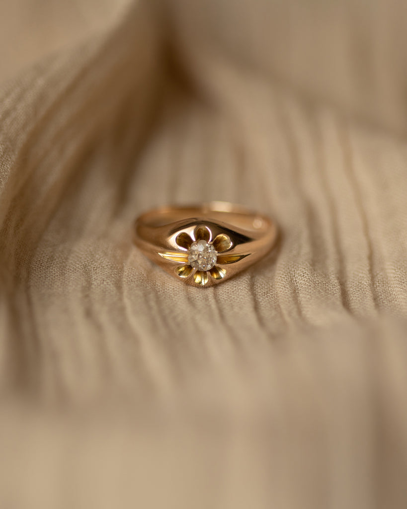 Joy Antique 9ct Gold Old-Cut Diamond Gypsy Ring