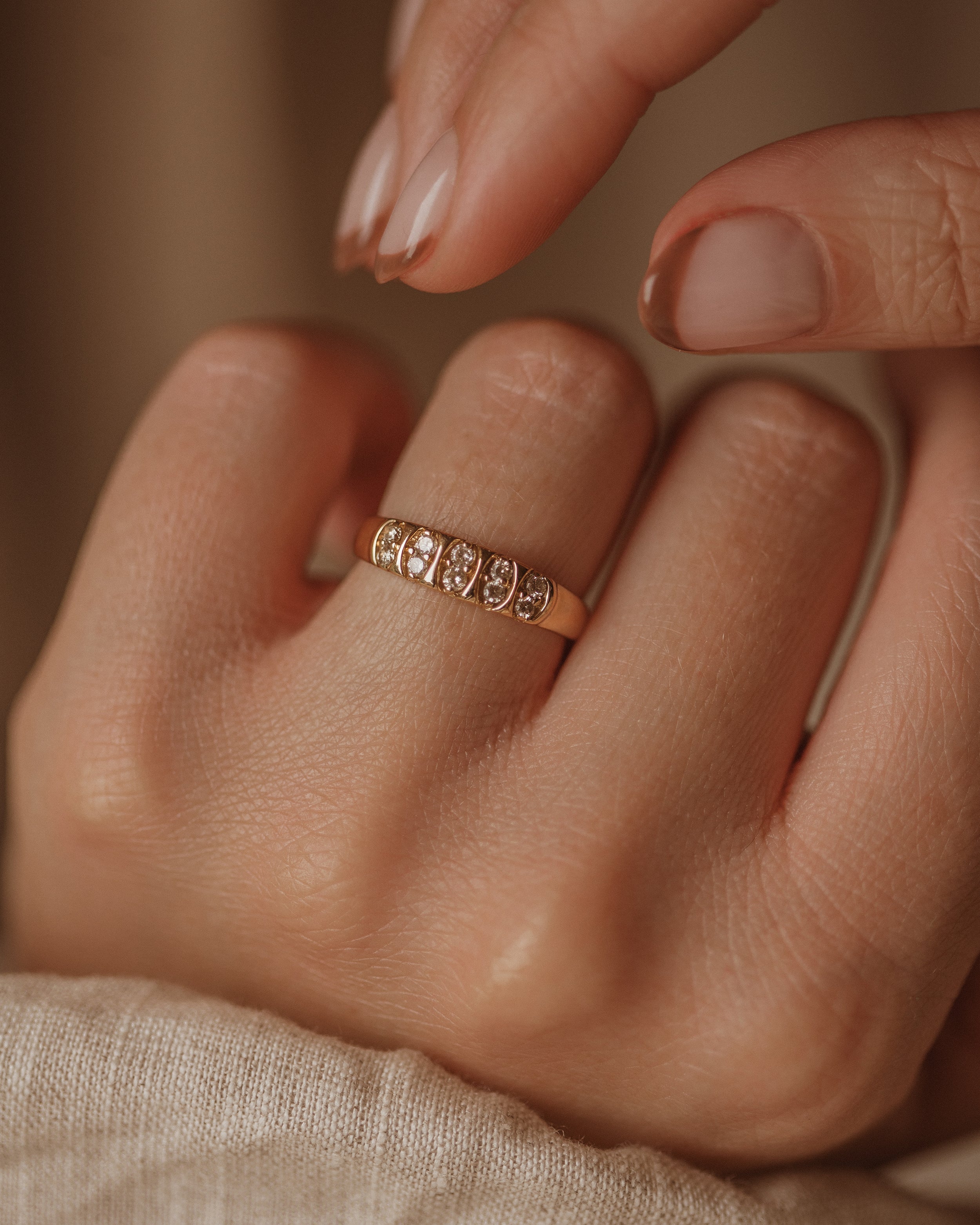 Image of Emmy Vintage 18ct Gold Diamond Two-Row Ring