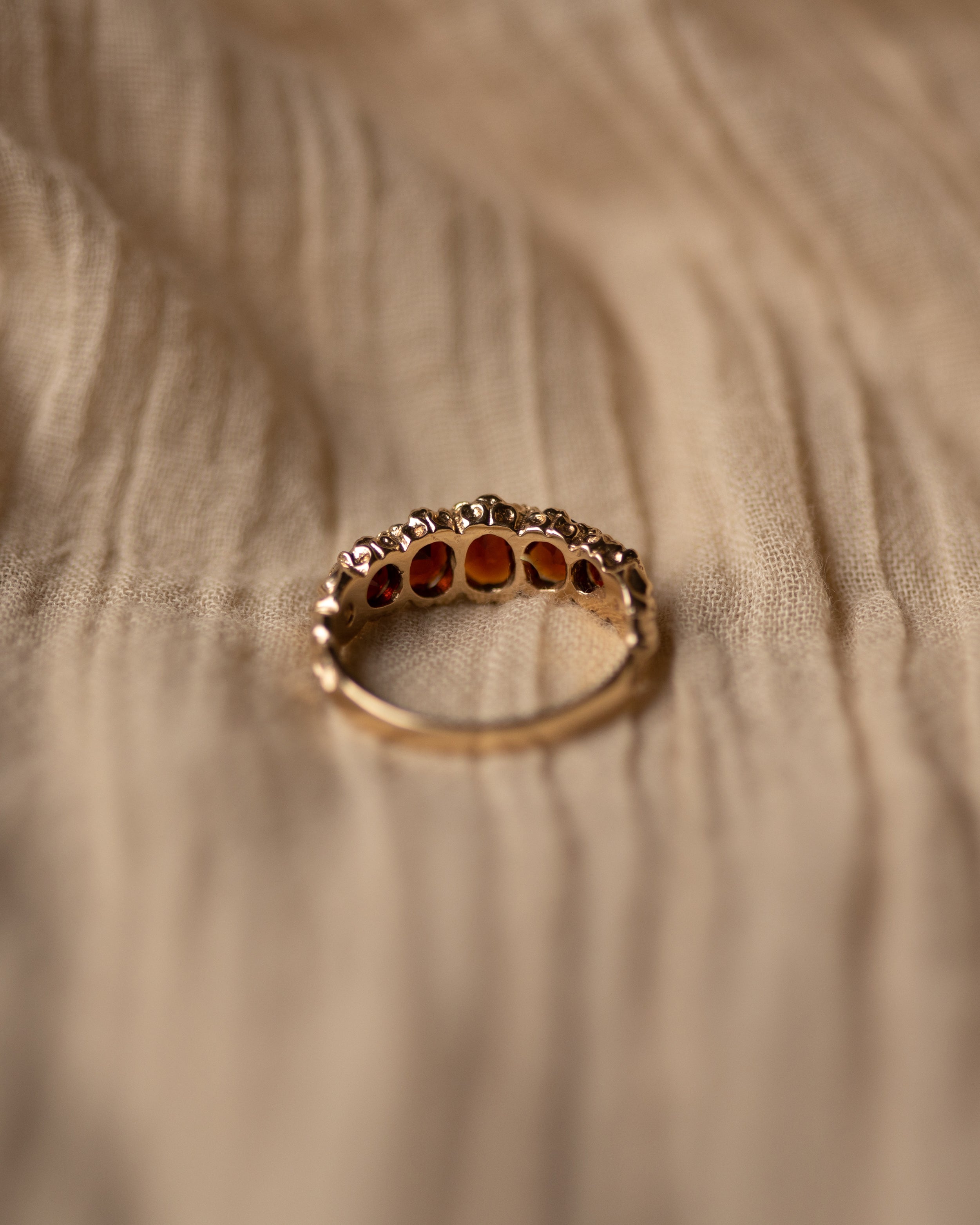 Angeline 1978 Vintage 9ct Gold Garnet Five Stone Ring