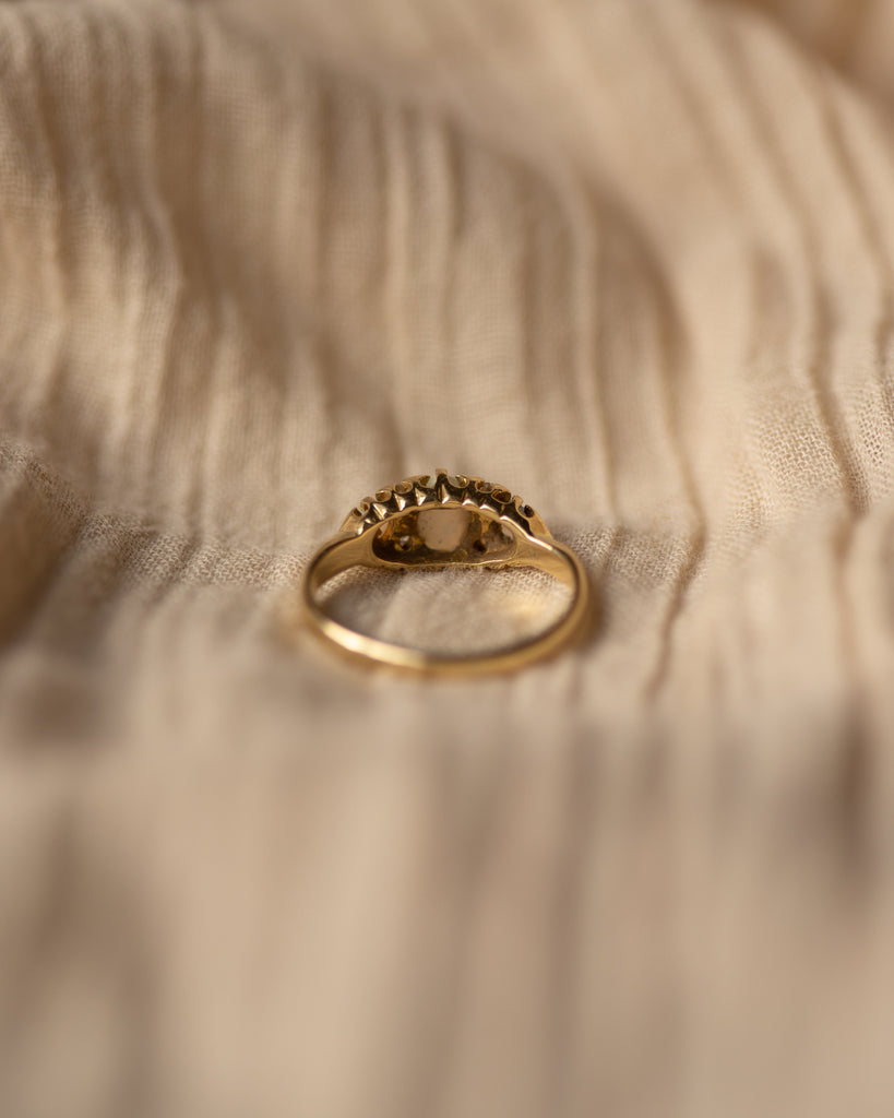 Babette Vintage 18ct Gold Opal & Diamond Ring
