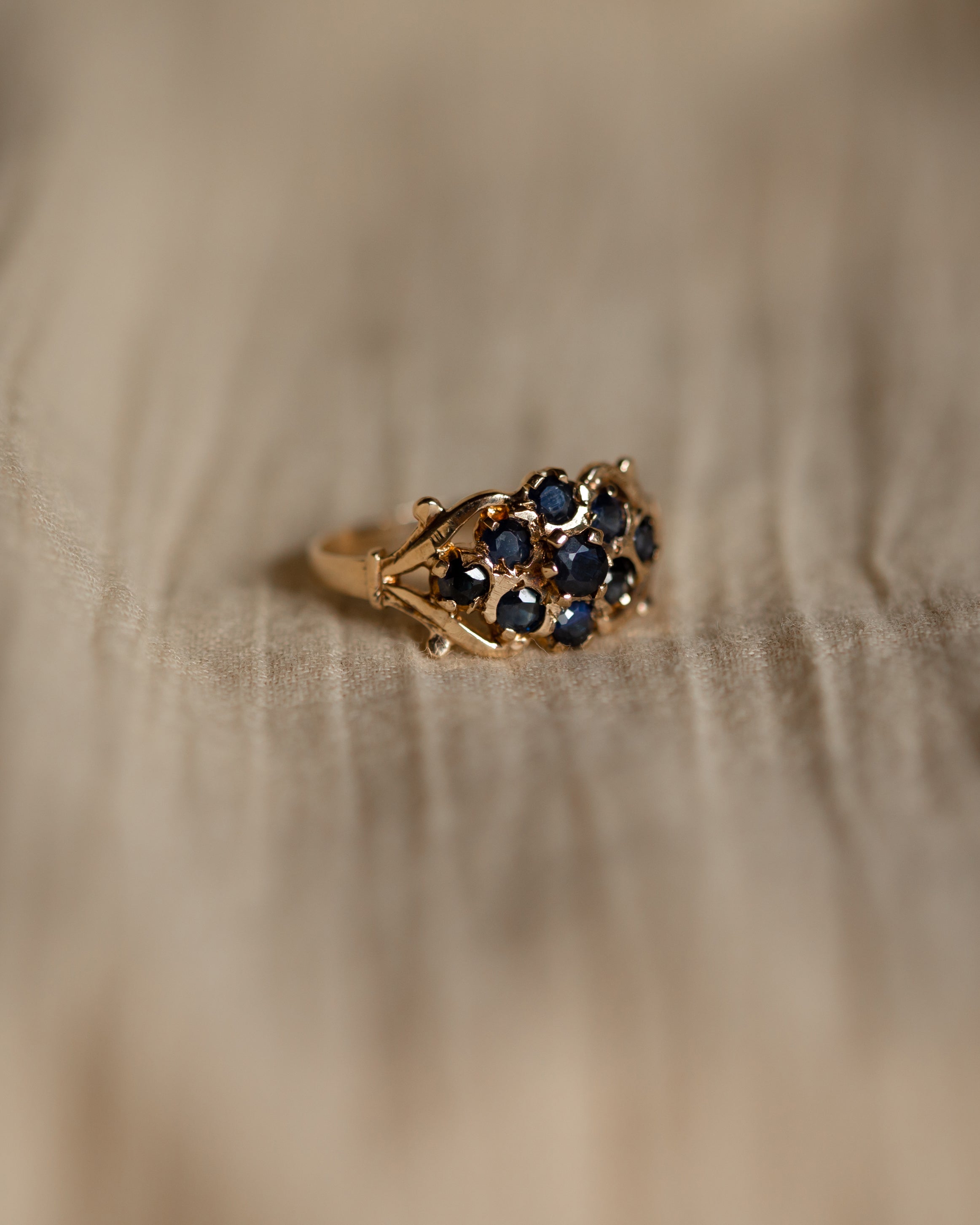Lois 1978 Vintage 9ct Gold Sapphire Cluster Ring