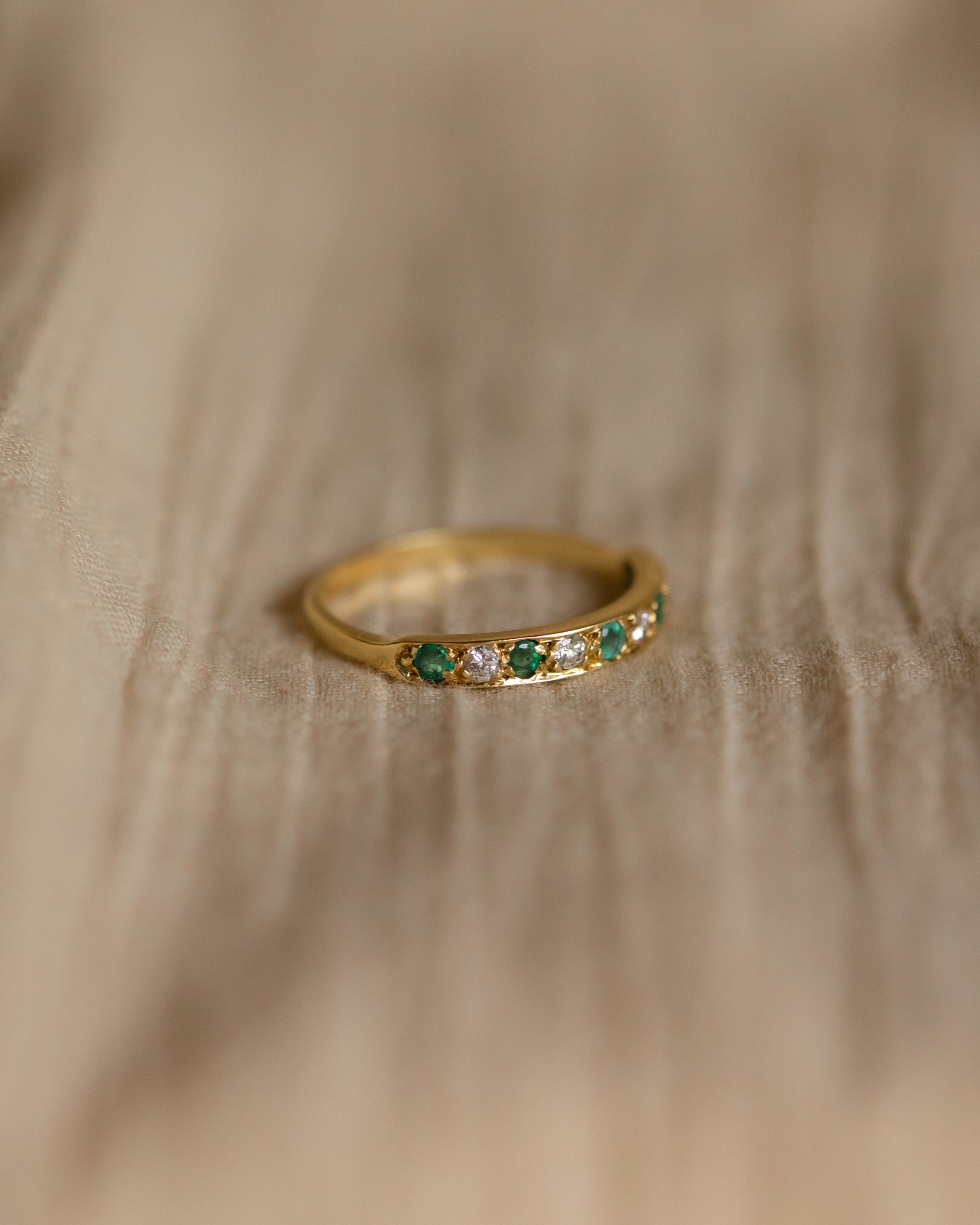 Fennel Antique 18ct Gold Emerald & Diamond Half Eternity Ring
