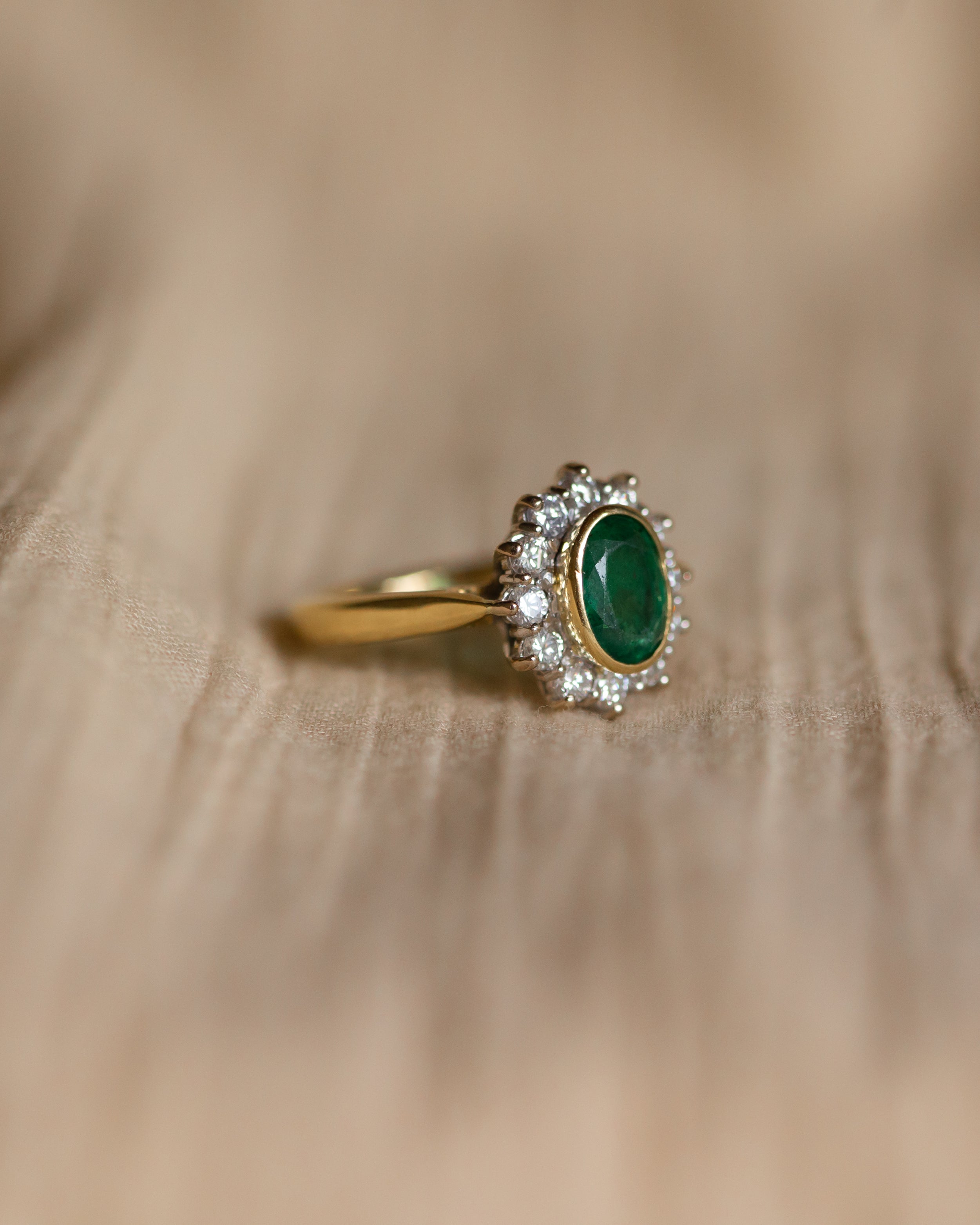 Audrey Vintage 18ct Gold Emerald & Diamond Cluster Ring