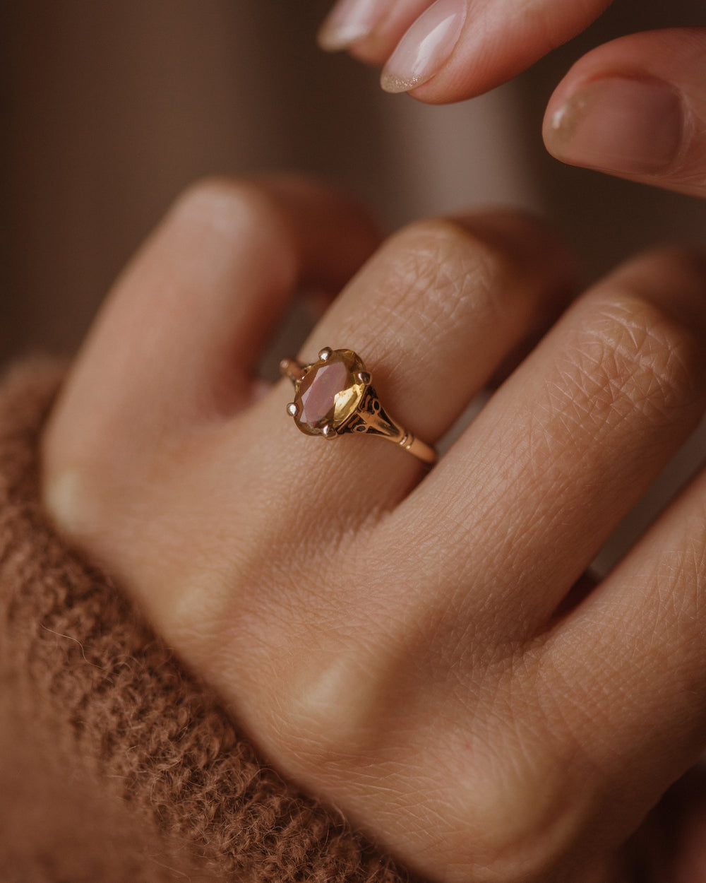 Goldie Vintage 9ct Gold Citrine Ring