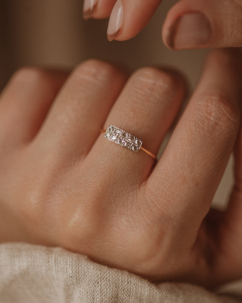 Sophia Antique 18ct Gold Diamond Bar Ring