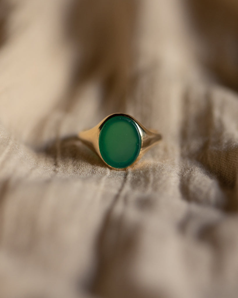 Cecile 1851 Antique 9ct Gold Chrysoprase Signet Ring