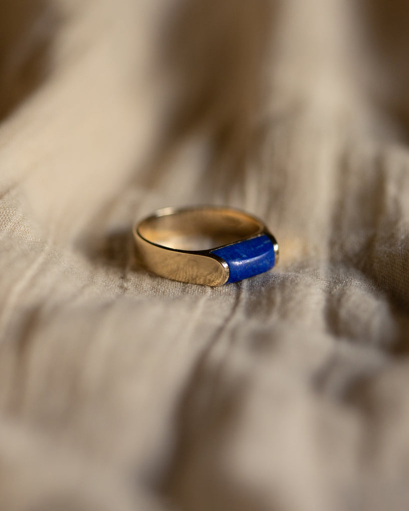Miriam 1973 Vintage 9ct Gold Lapis Lazuli Ring