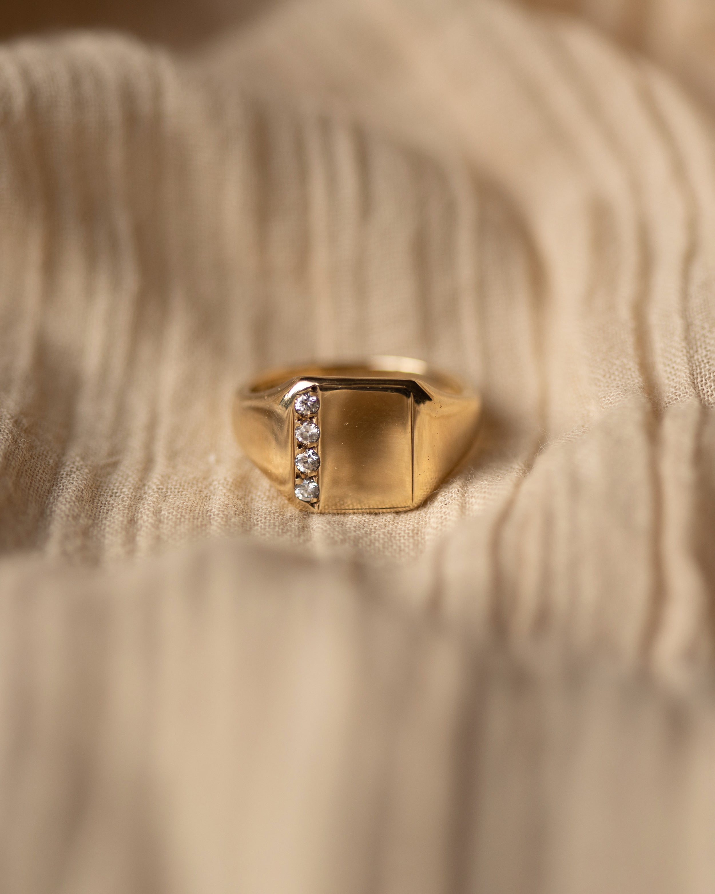 Agnes 1960 Vintage 9ct Gold Diamond Signet Ring