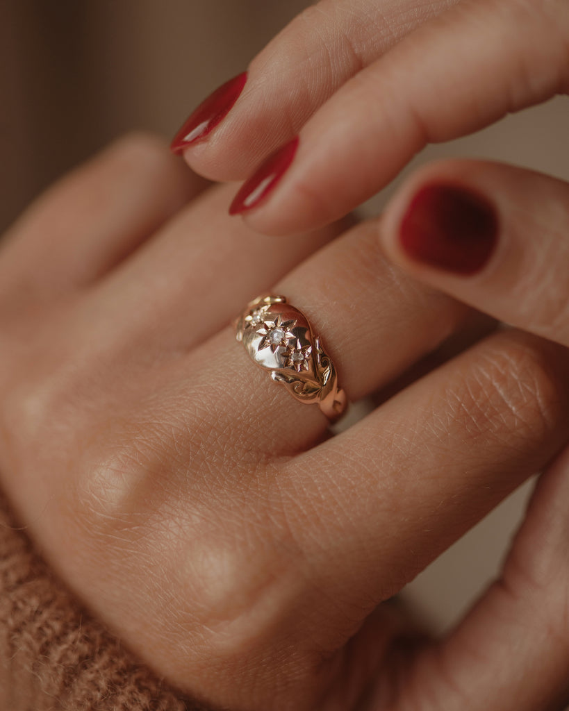 Winnie 1918 Antique 9ct Gold Star Set Diamond Trilogy Ring