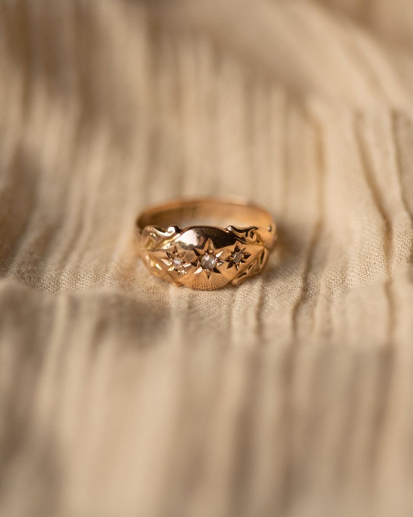 Winnie 1918 Antique 9ct Gold Star Set Diamond Trilogy Ring
