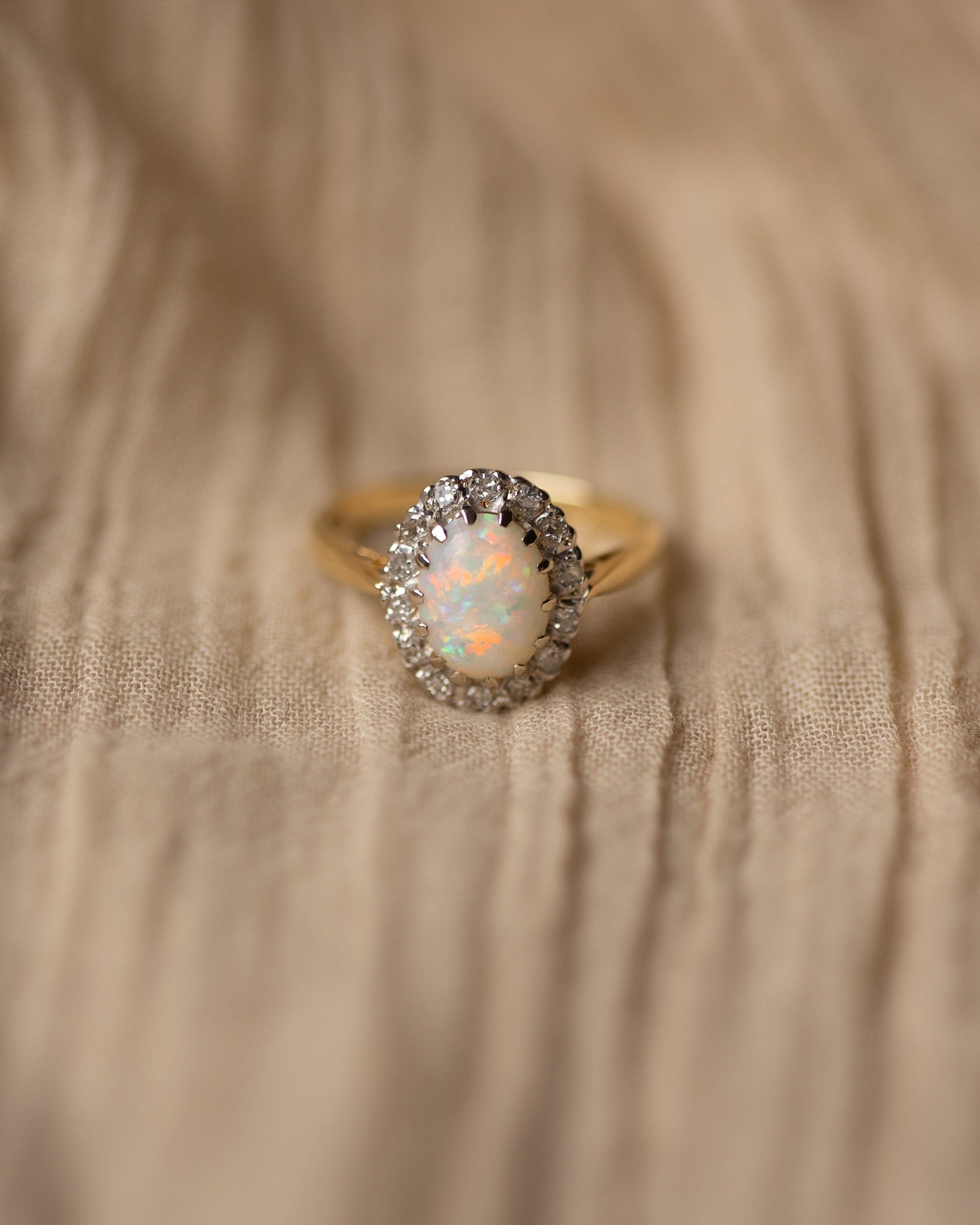 Flora 1975 Vintage 18ct Gold Opal & Diamond Cluster Ring