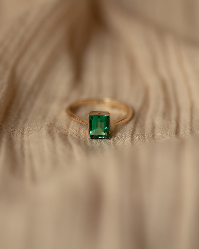 Nina Vintage Art Deco 9ct Gold Paste Solitaire Ring