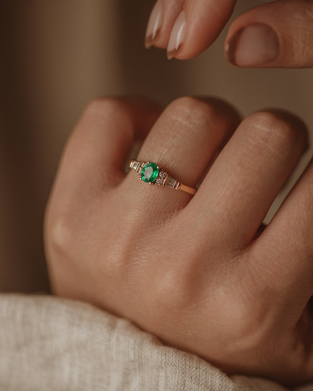 Eleanor Vintage 18ct Gold Emerald & Diamond Ring