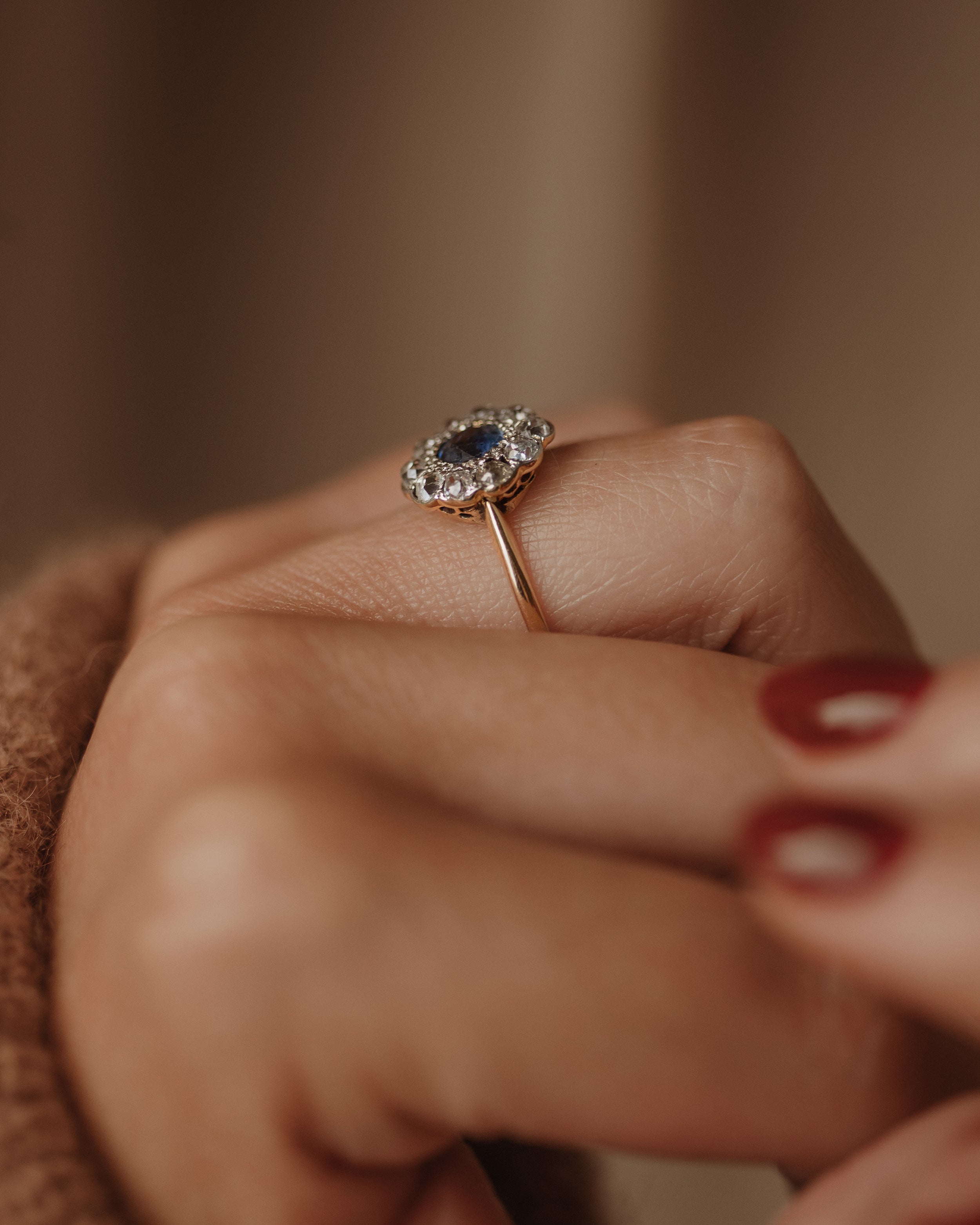 Celeste Antique 18ct Gold Sapphire & Diamond Daisy Cluster Ring