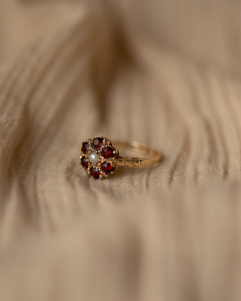 Maggie 1975 Vintage 9ct Gold Garnet & Pearl Cluster Ring