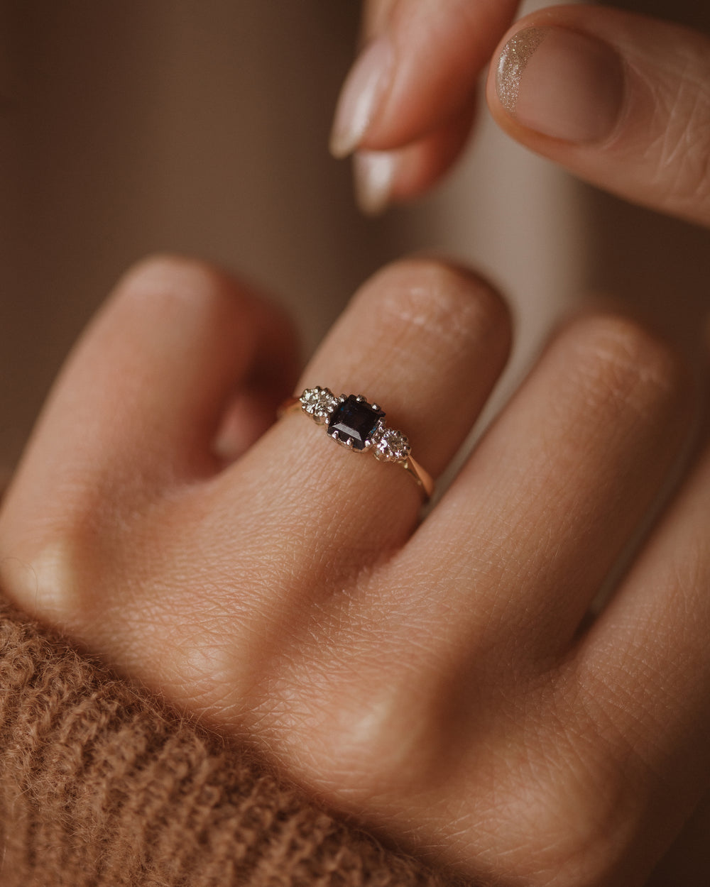 Ivy Vintage 18ct Gold Sapphire & Diamond Trilogy Ring