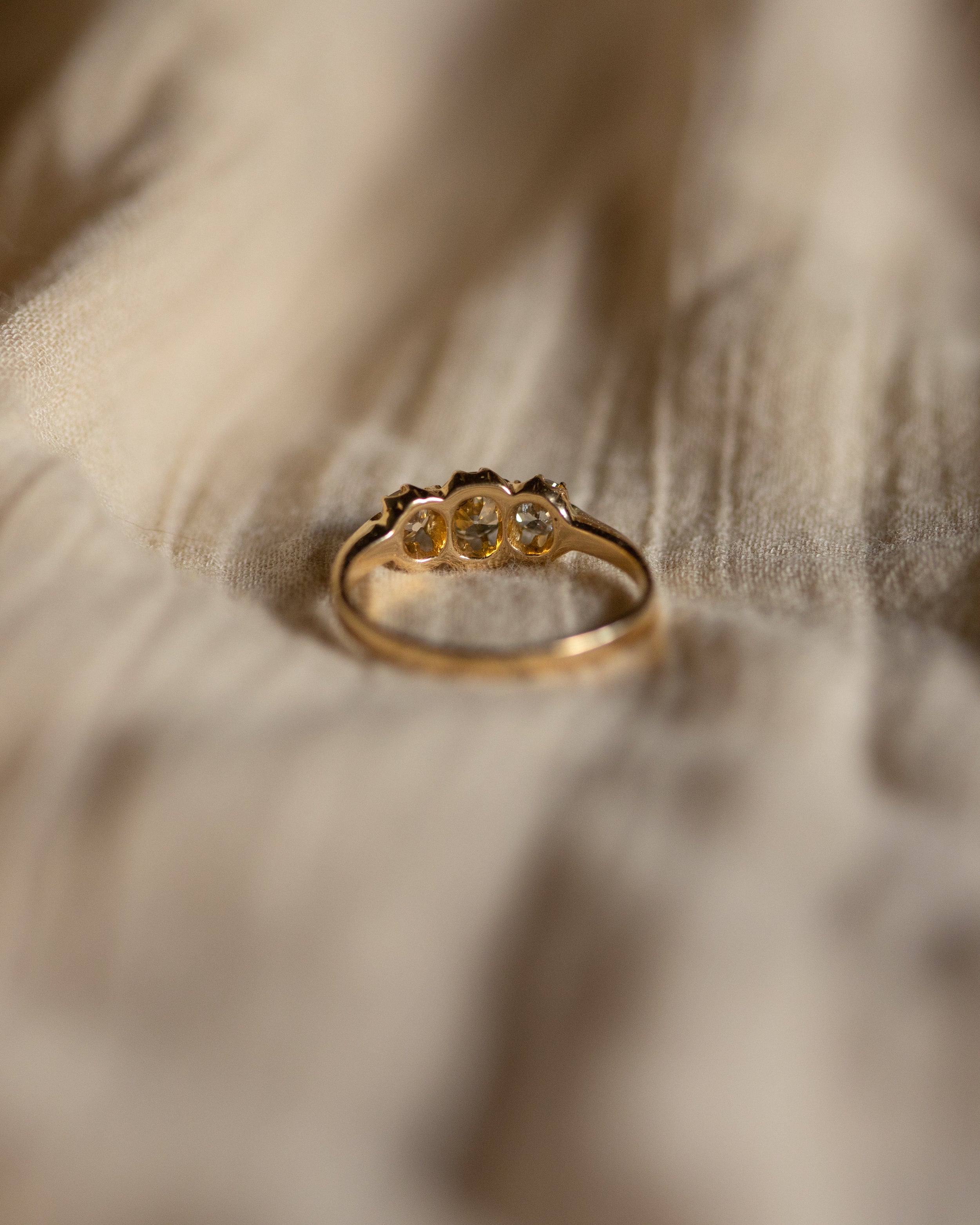 Thomasina 1811 Antique 18ct Gold Old-Cut Diamond Trilogy Ring