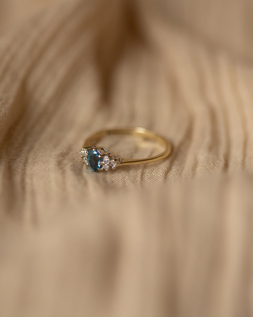 Maria 1987 Vintage 9ct Gold Topaz & Diamond Ring