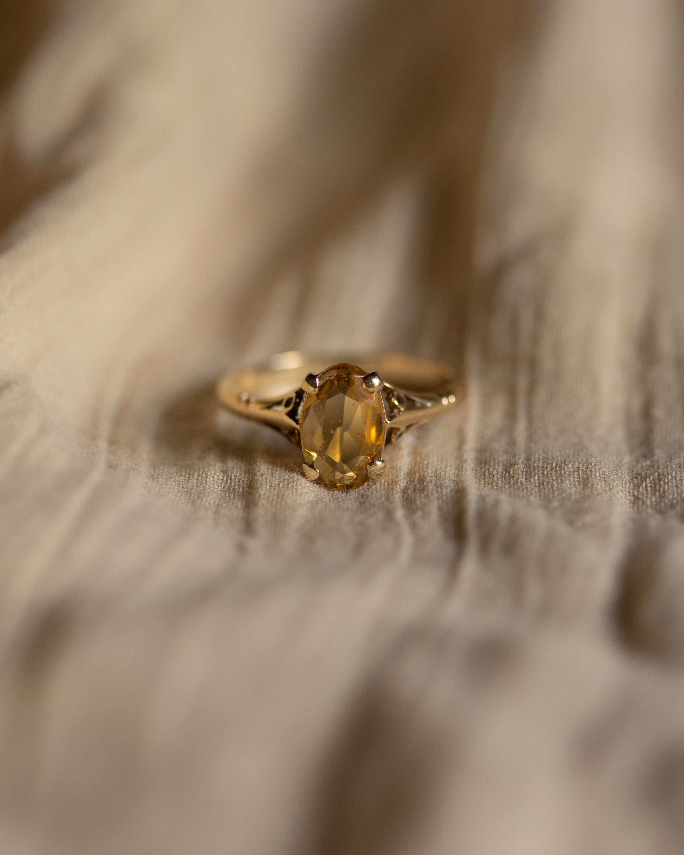 Image of Goldie Vintage 9ct Gold Citrine Ring