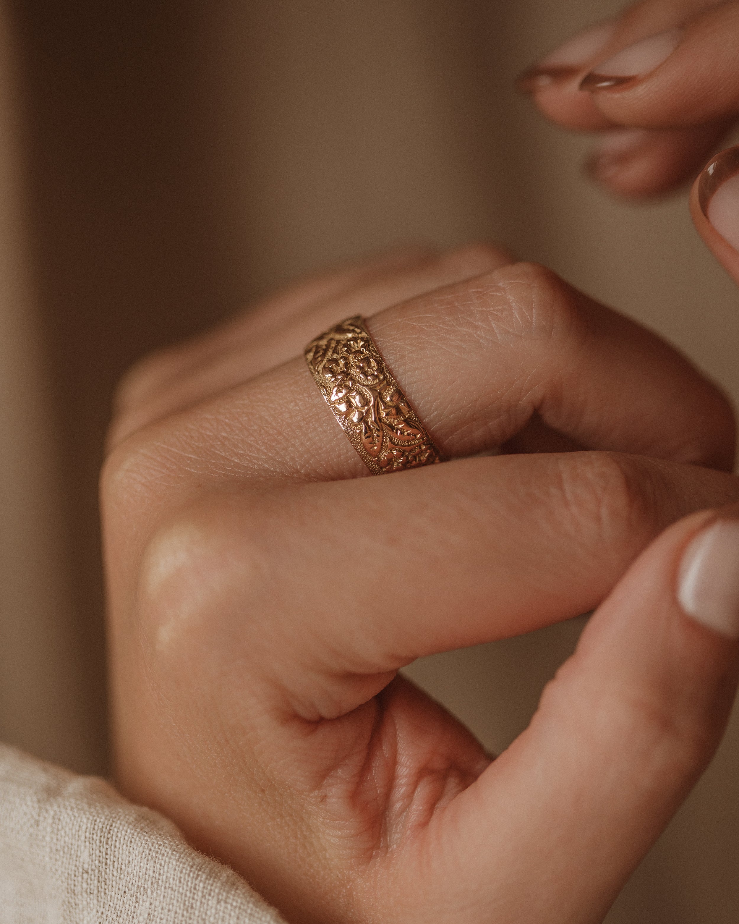 Image of Rosemary 1895 Antique 9ct Gold Floral Band Ring