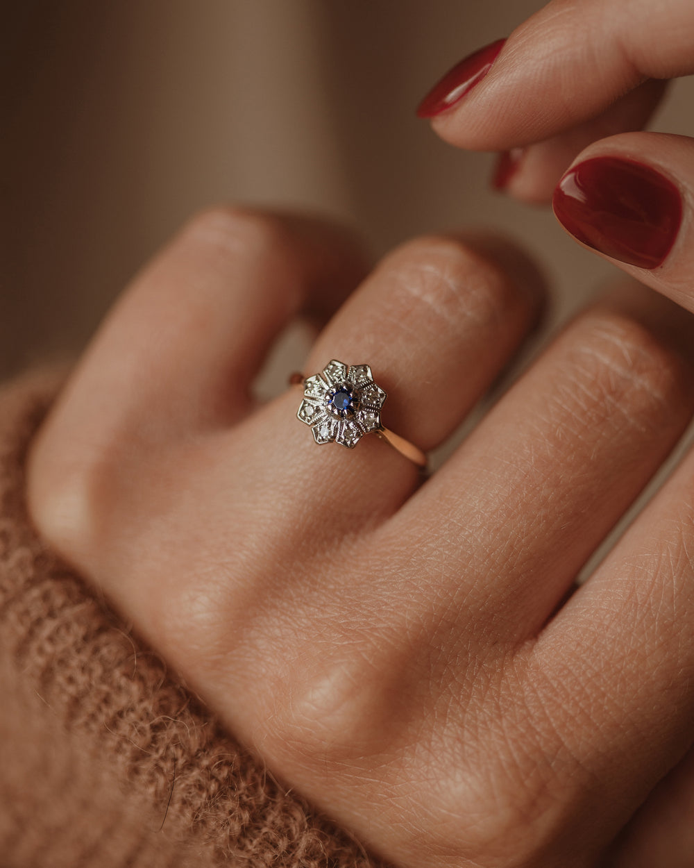Edith 1970 Vintage 18ct Gold Sapphire & Diamond Star Cluster Ring