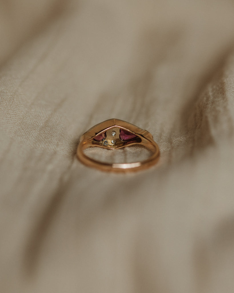 Lucy 1896 Antique 18ct Gold Heart-Shaped Garnet & Diamond Ring