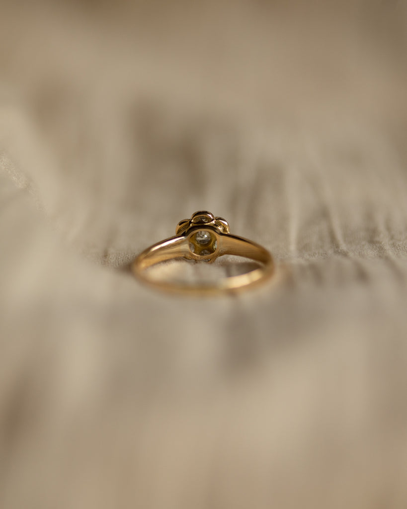 Roberta Antique 18ct Gold Diamond Daisy Cluster Ring