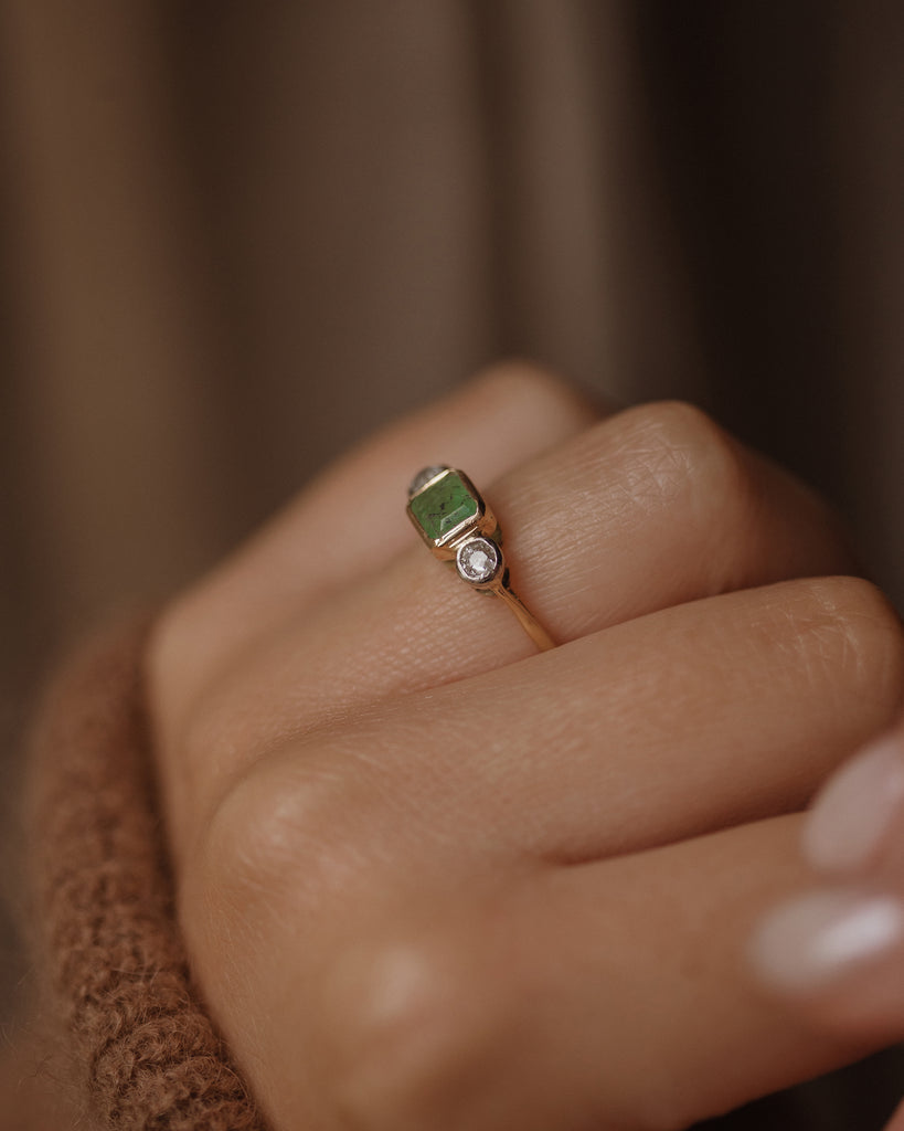 Babette Vintage 18ct Gold Emerald & Diamond Trilogy Ring