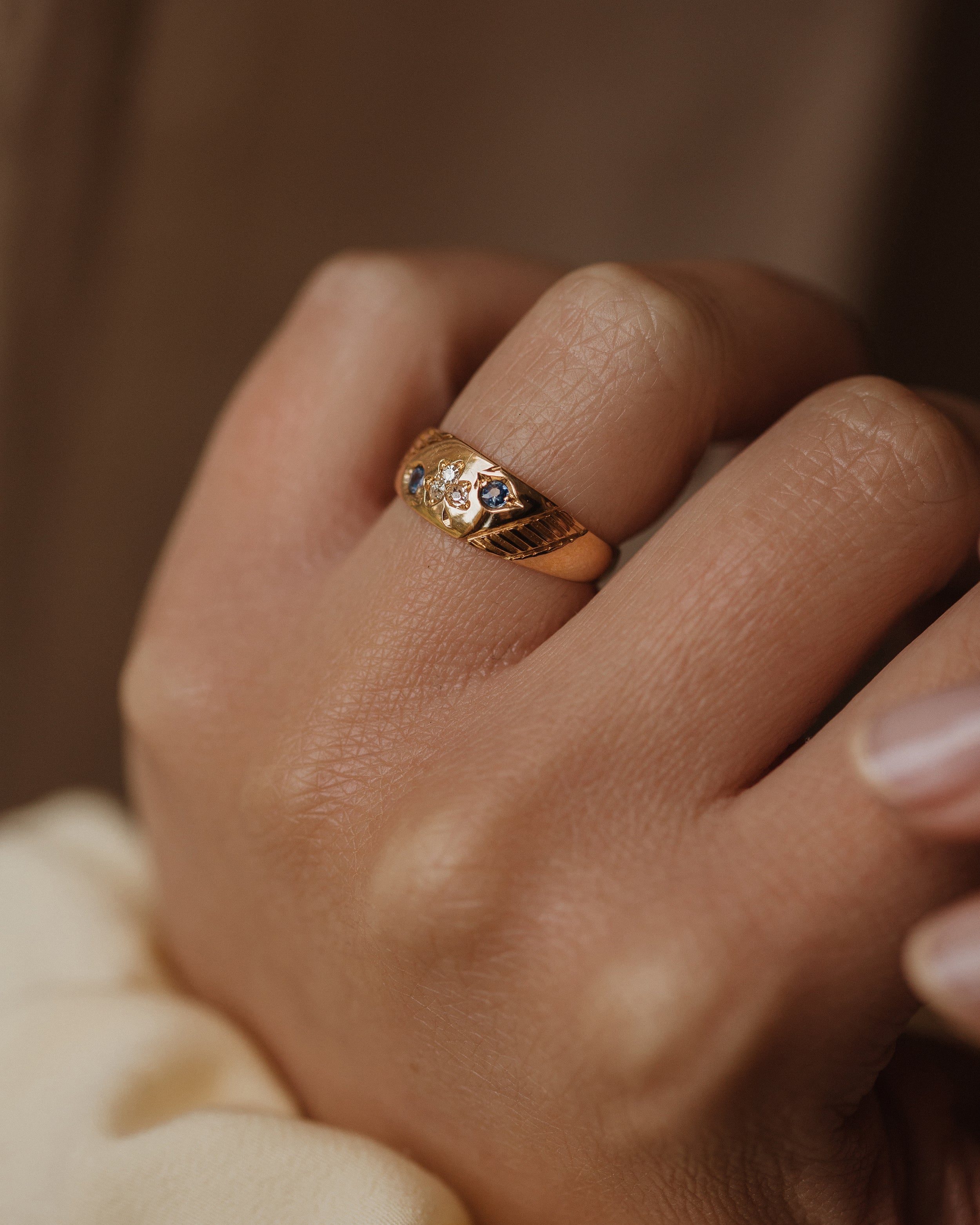 Annette 1898 Antique 18ct Gold Sapphire & Diamond Clover Ring