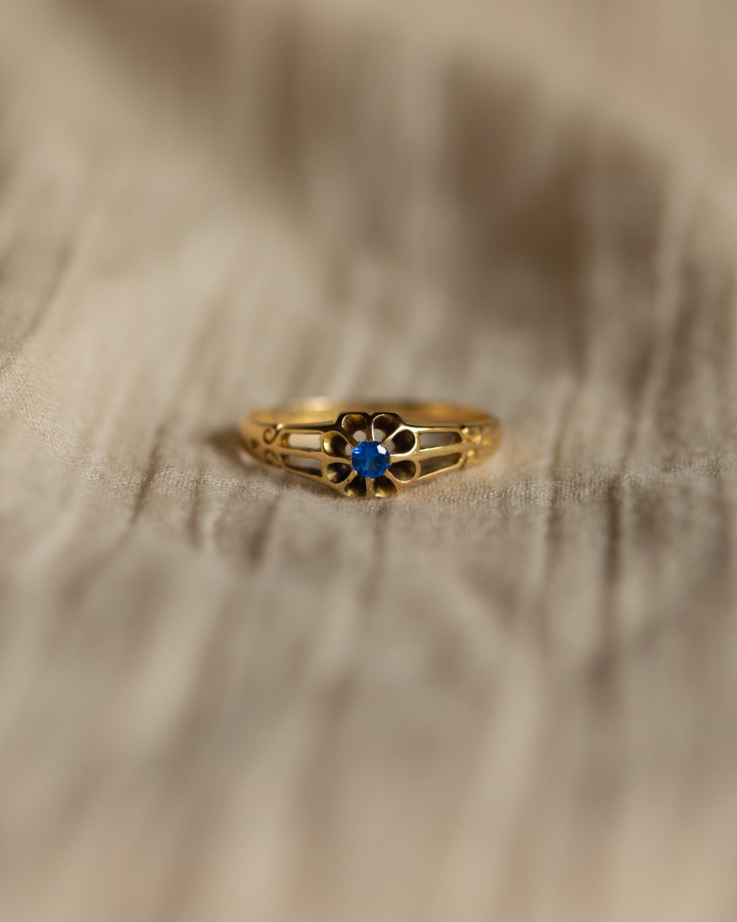 Lottie 1910 Antique 18ct Gold Blue Paste Solitaire Ring