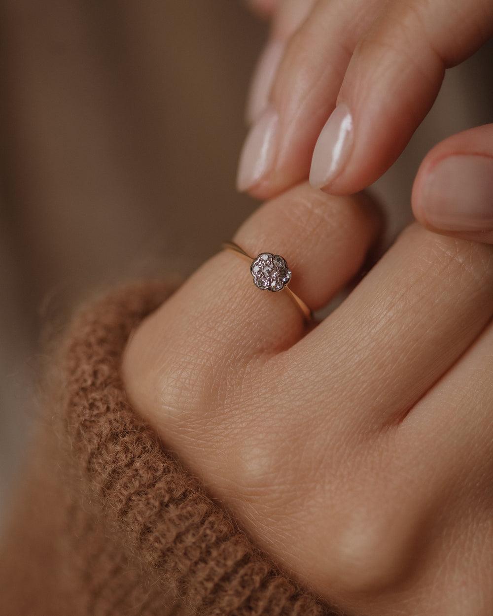 Eliza Vintage 18ct Gold Diamond Daisy Cluster Ring