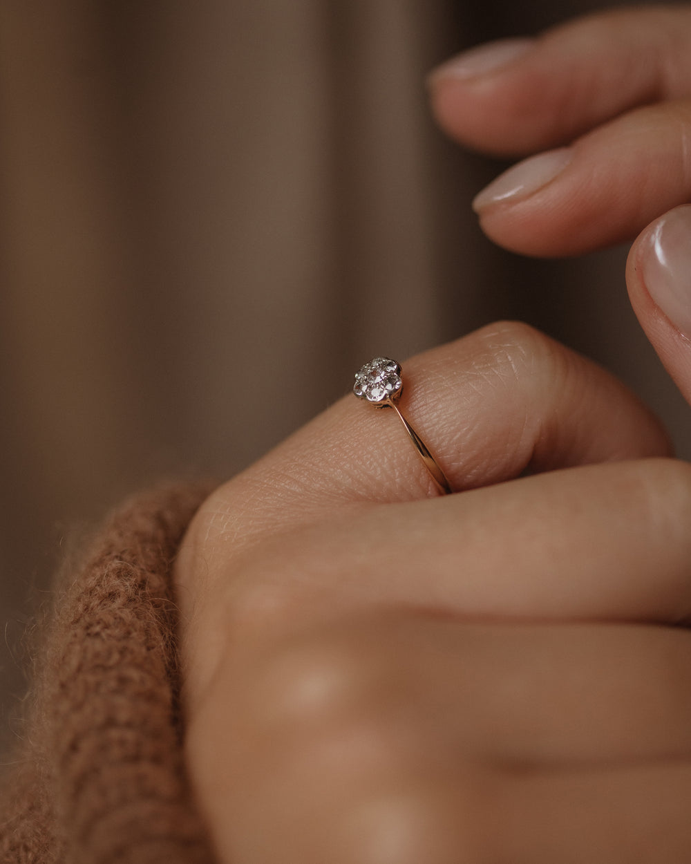 Eliza Vintage 18ct Gold Diamond Daisy Cluster Ring