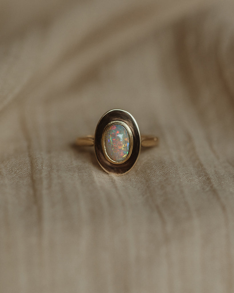 Narcissa Vintage 9ct Gold Opal Ring