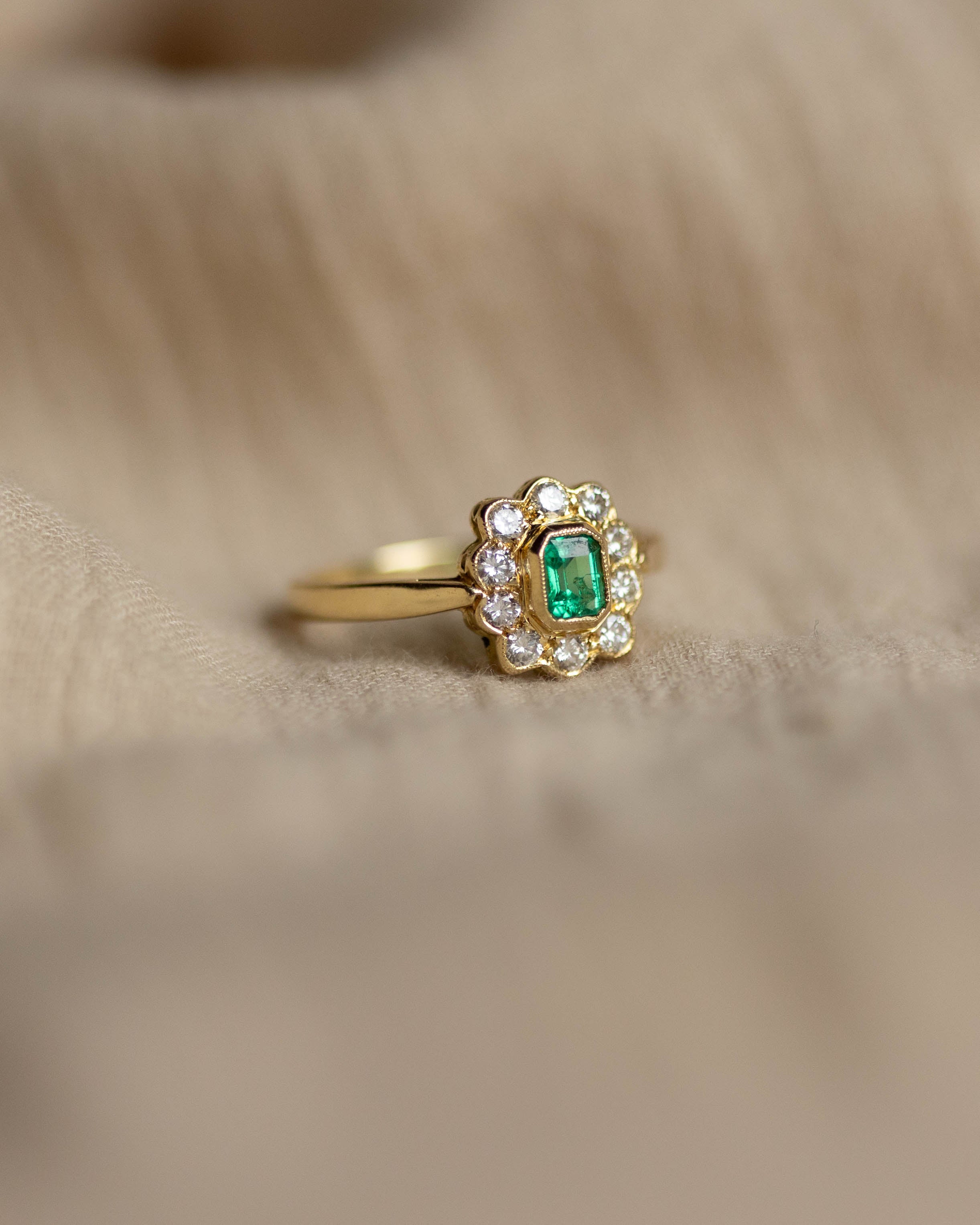 Clémentine 1995 Vintage 18ct Gold Emerald & Diamond Cluster Ring