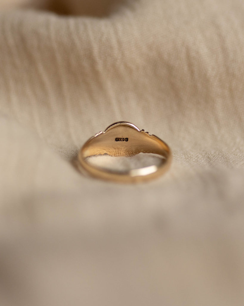 Rosalía 1922 Antique 9ct Gold Signet Ring