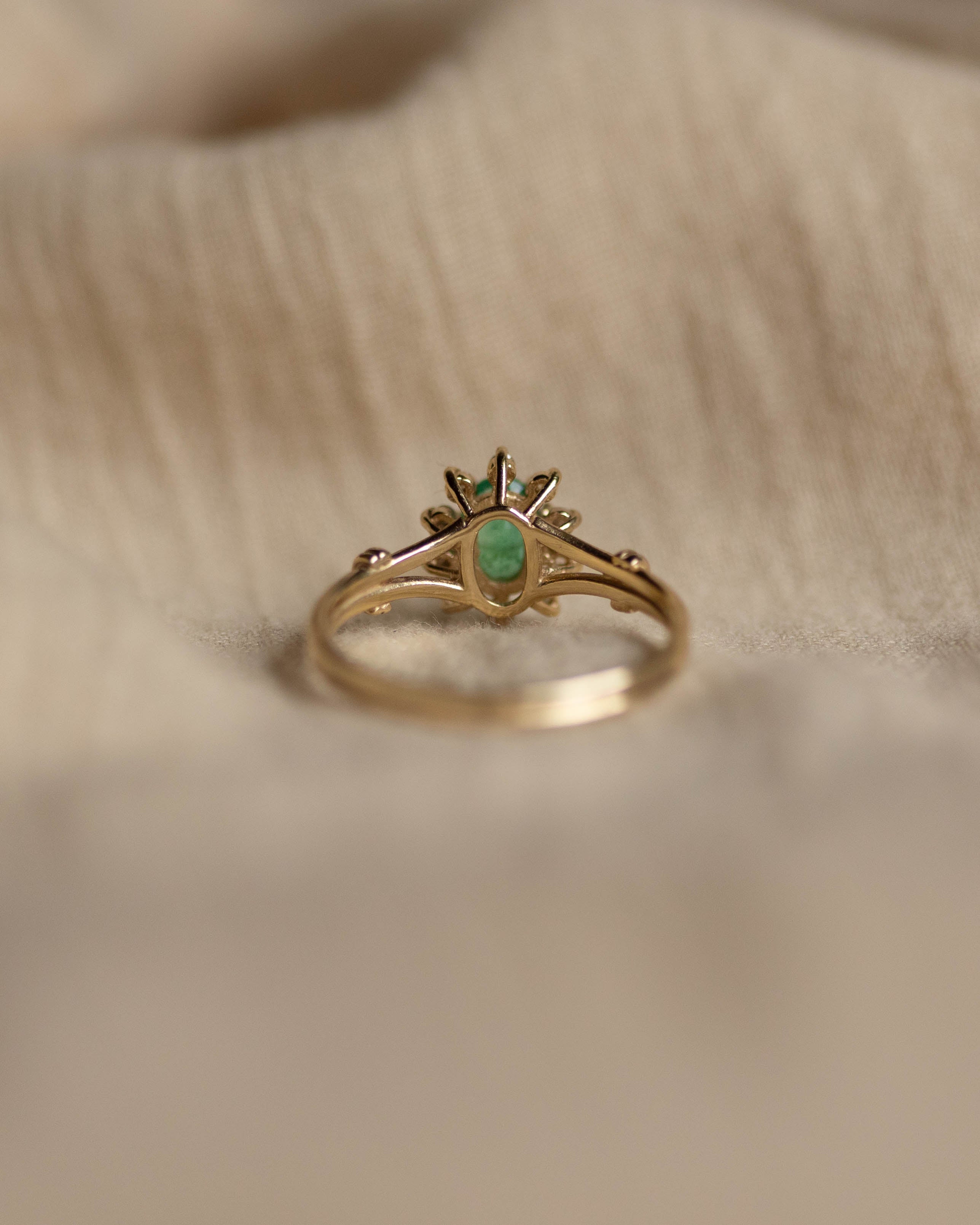 Joyce Vintage 9ct Gold Emerald & Diamond Cluster Ring